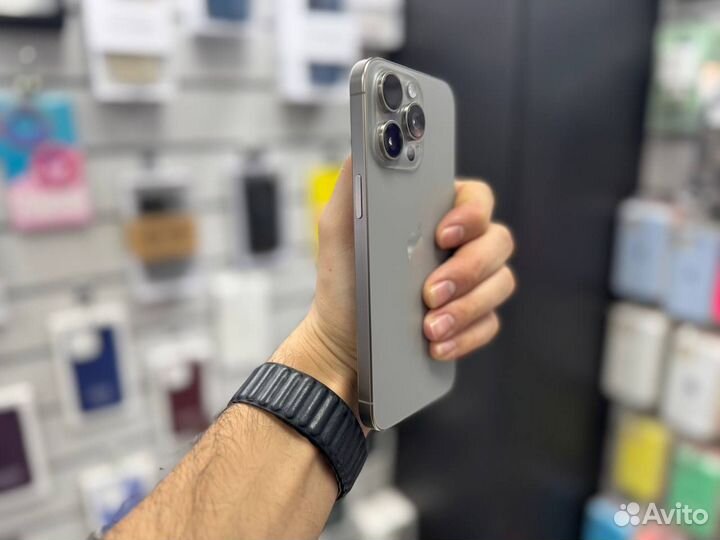 iPhone 15 Pro Max, 256 ГБ