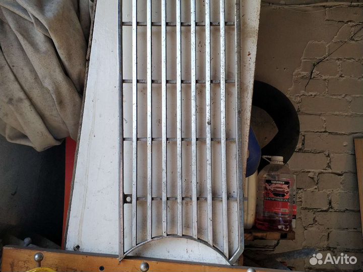 Решетка радиатора ваз 2103