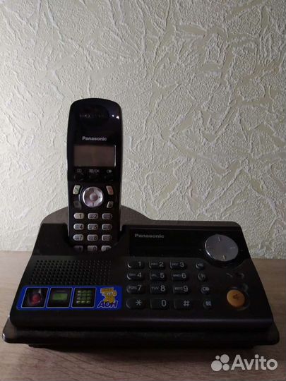 Телефон Panasoniс KX-tcd235ru беспроводной