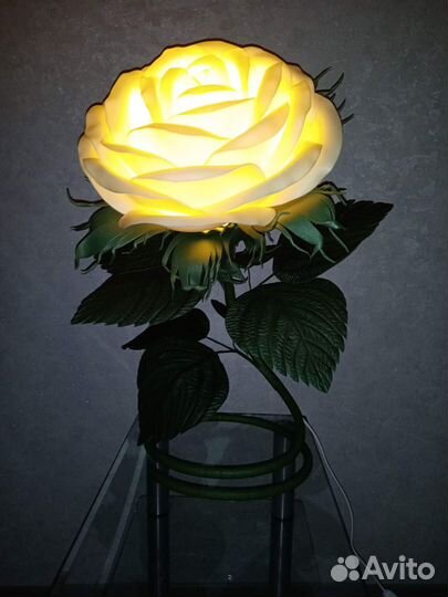 Торшер из изолона