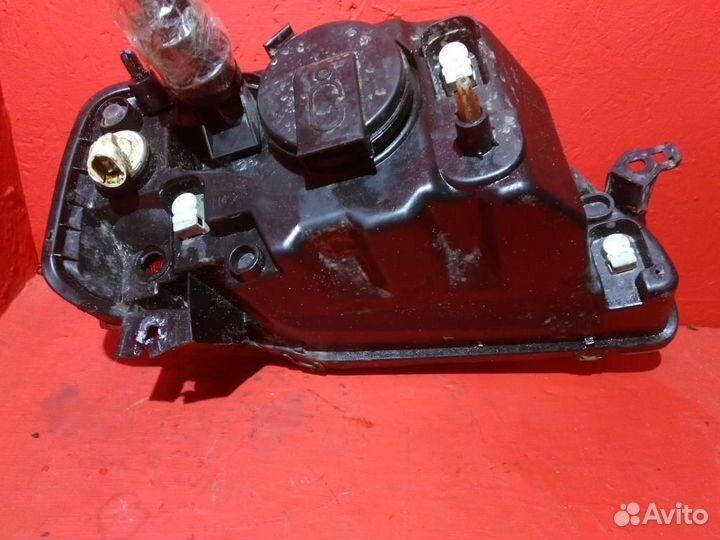 Фара левая Рено Логан 1 дефект