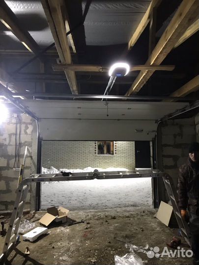 Секционные ворота Алютех Prestige Ульяновка