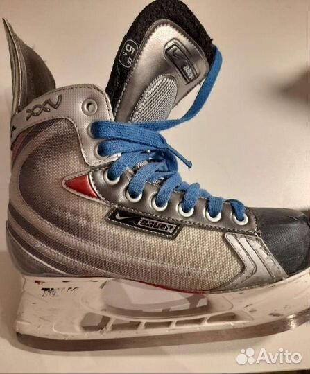 Коньки хоккейные