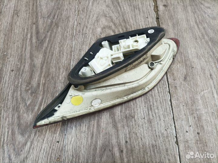 Фонарь крышки багажника задний левый Opel Astra J