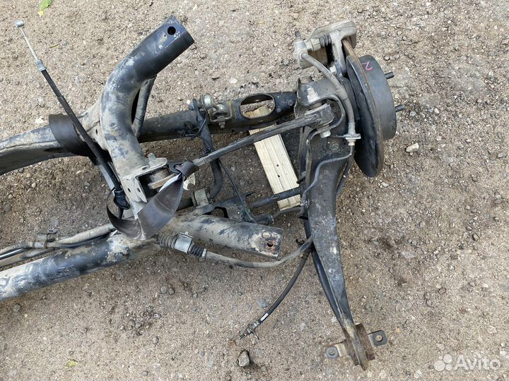 Задний подрамник 83 т.км в сборе Lancer 10