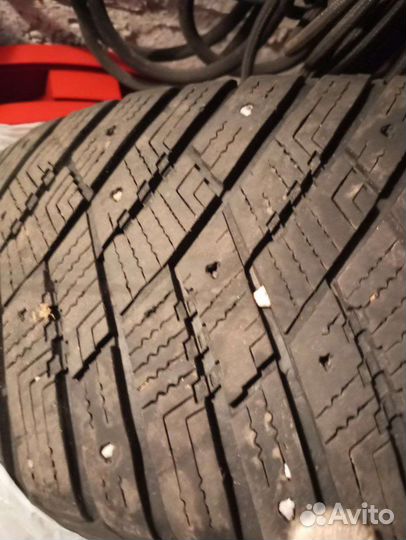 Goodyear Ultra Grip Ice Arctic 2 SUV 235/65 R18