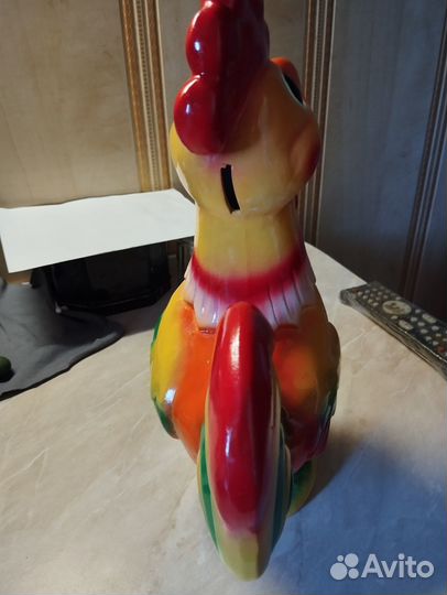 Копилка-статуэтка