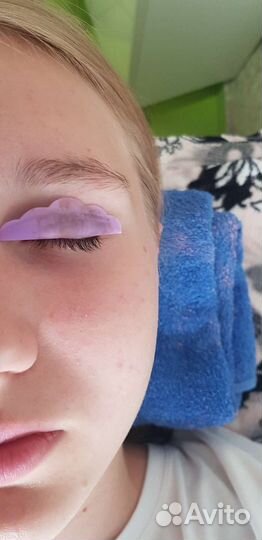 Ламинированное ресниц и бровей