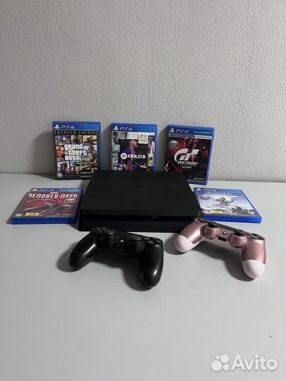 Sony PS4 Slim Black 1 TB