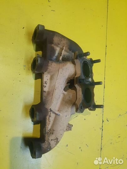 Коллектор выпускной FAW Besturn B50 рест. 2012–201