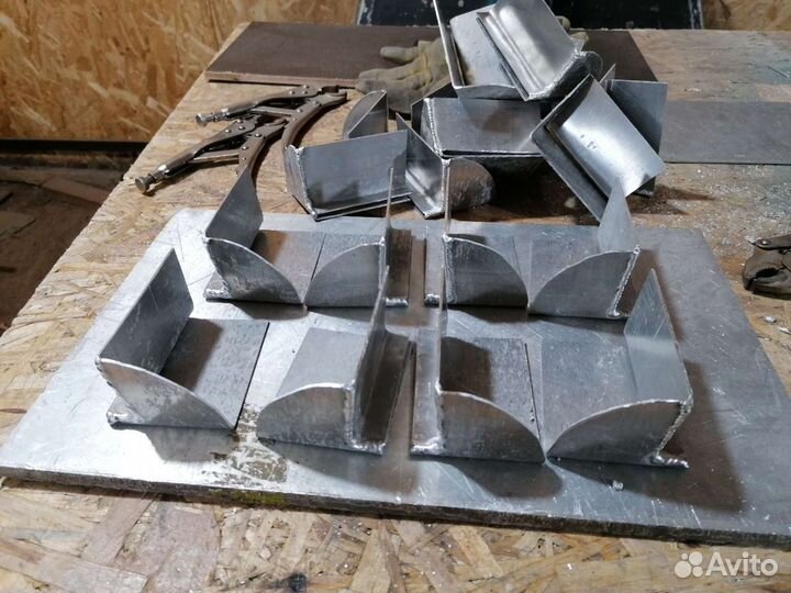 Кормовые уголки Прогресс 2, Прогресс4