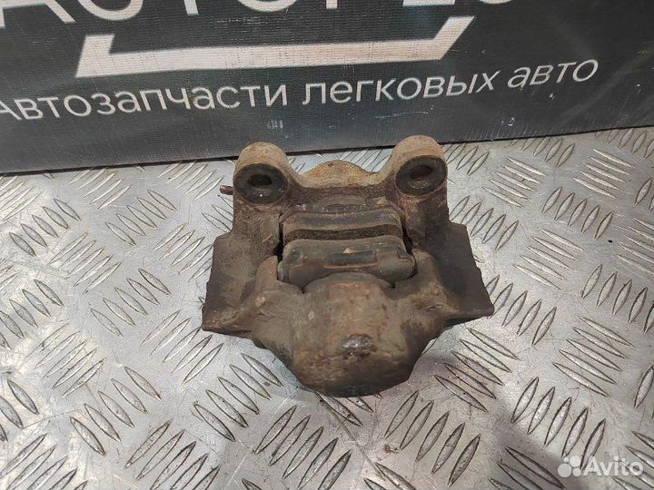 Суппорт тормозной задний левый Opel Vectra B