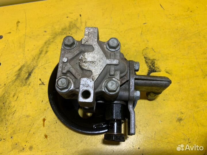 Насос гур Hyundai Santa Fe 2006-2012