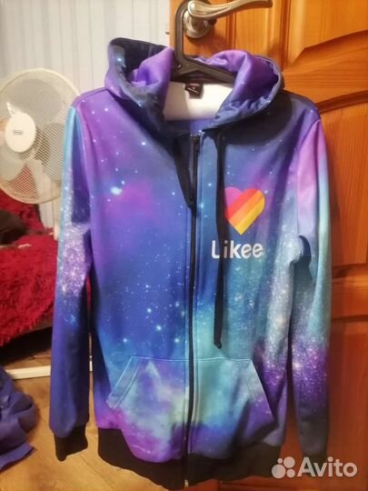 Спортивный костюм женский