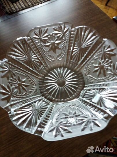 Хрустальные блюдо,3-х ярусная фруктовница.Салатник