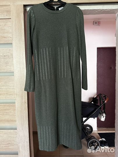 Платье в обтяжку, платье карандаш,прямое платье