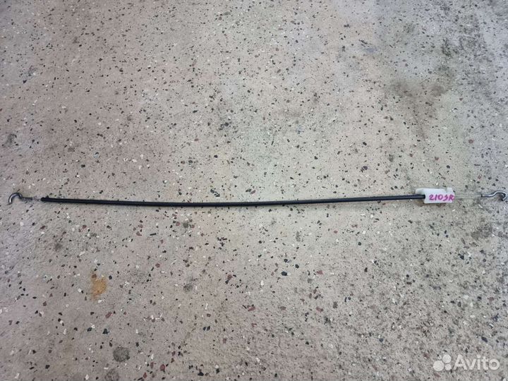 Трос открывания двери задней правой Мерседес W-210