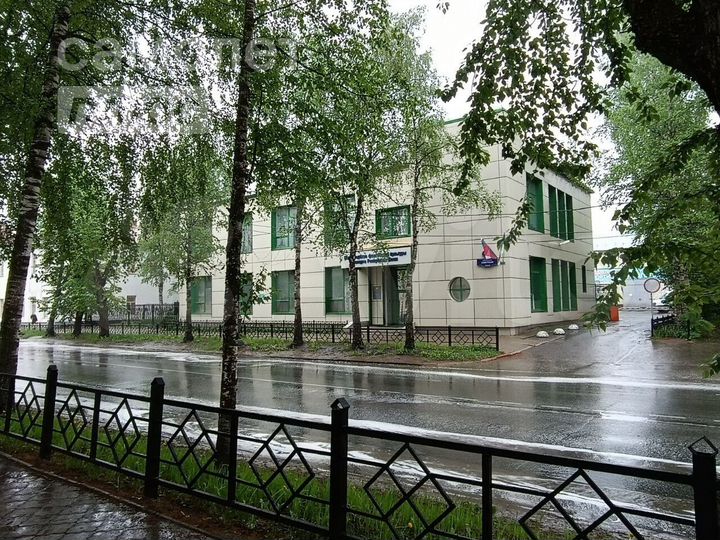 Продам помещение свободного назначения, 1560 м²