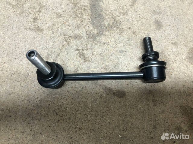 Стойка стабилизатора 555 Toyota Lexus