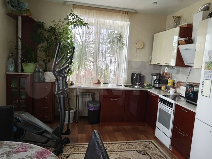2-к. квартира, 55 м², 4/8 эт.