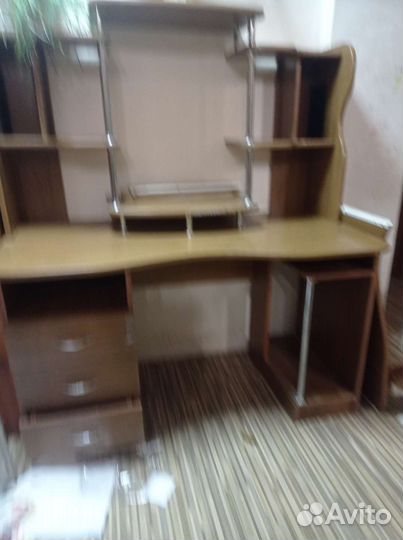 Компьютерный столик бу