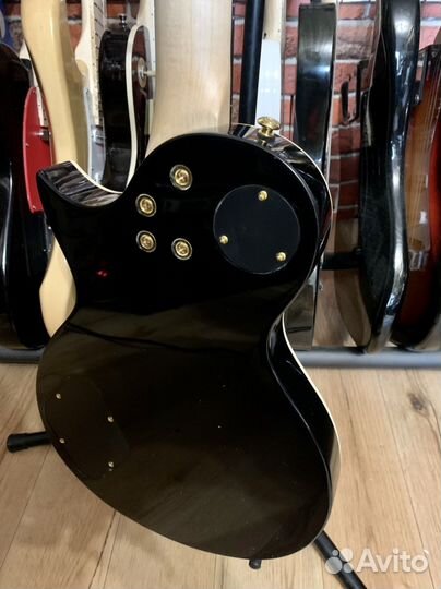 Электрогитара Les Paul + Чехол