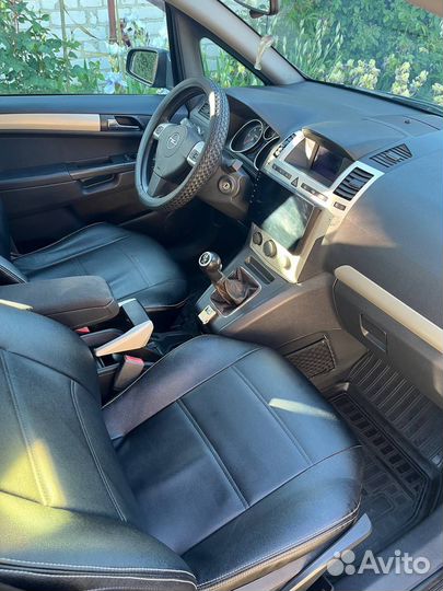 Opel Zafira 1.7 МТ, 2008, 355 752 км