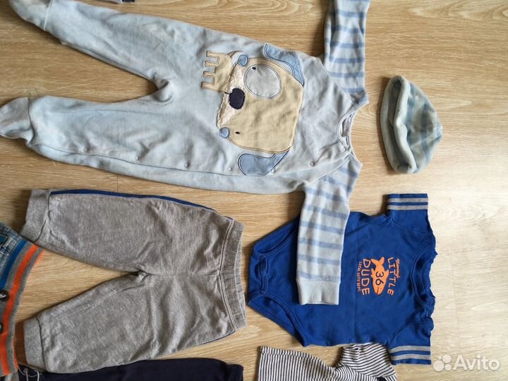 Пакет фирменной одежды 6-12 мес