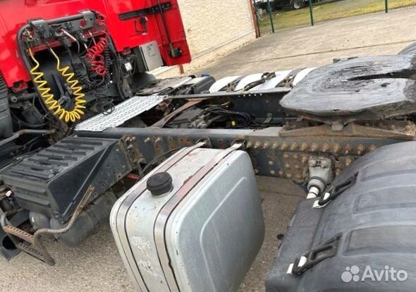 В разборке грузовик Volvo,FH 2001-2005