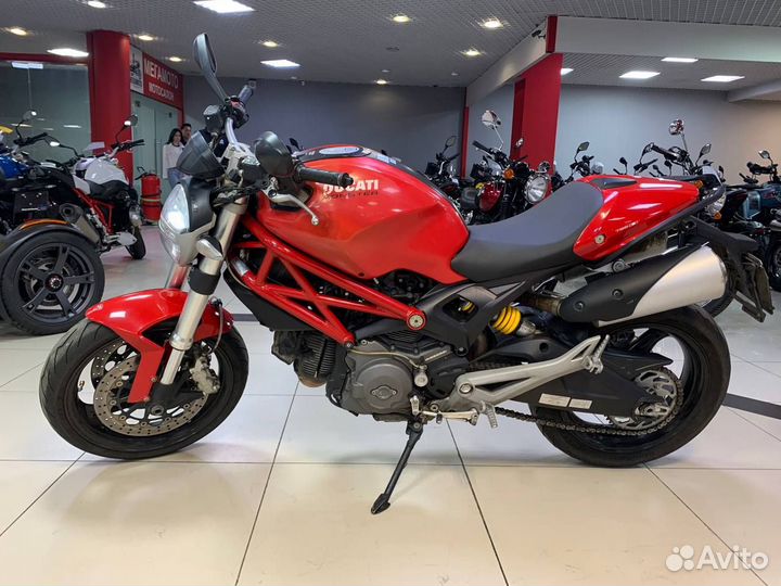 Ducati Monster 696, 2013