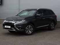 Mitsubishi Outlander 2.4 CVT, 2021, 65 565 км, с пробегом, цена 2 997 000 руб.