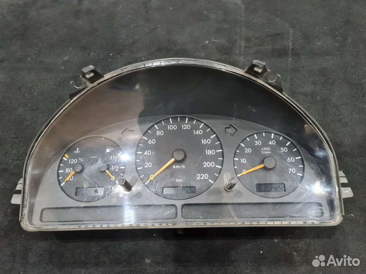 Щиток приборов Mercedes ML163 бензин