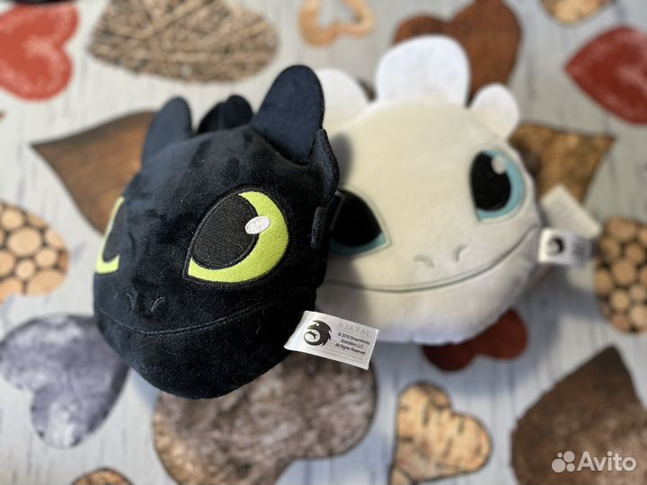 Дракон Беззубик и Дневная Фурия