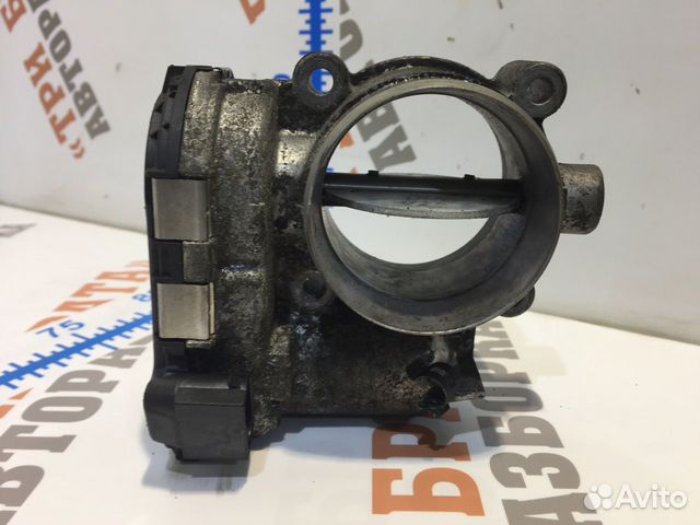 Мерседес E-Класс Дроссельная заслонка