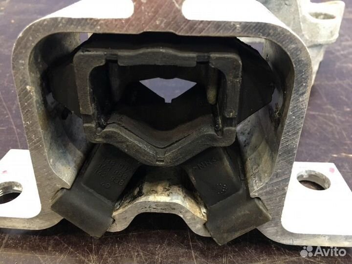 Опора двигателя Renault Kaptur