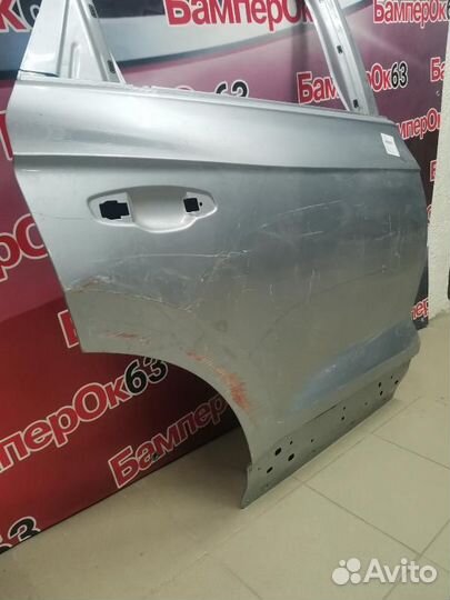 Дверь задняя правая Volkswagen Touareg 2018