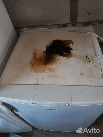 Морозилка Бирюса-14