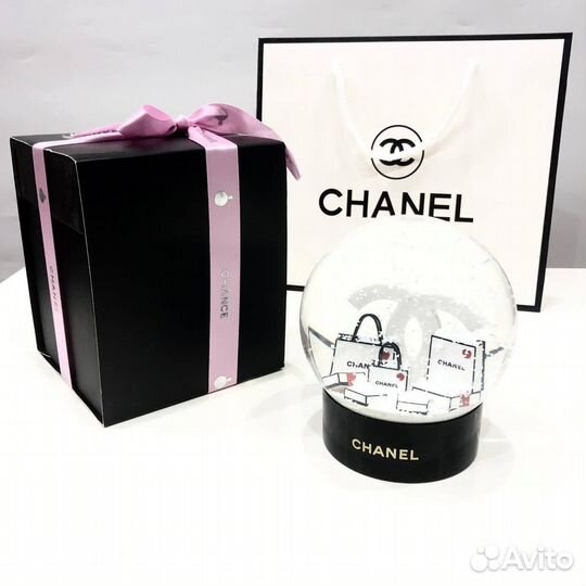 Снежный шар новогодний chanel