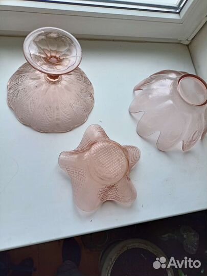 Посуда из розового стекла. СССР