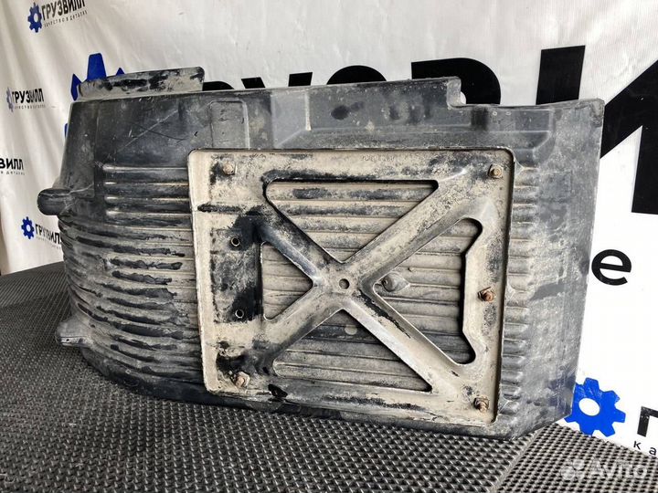 Крыло кабины правое Volvo FH4 82271846