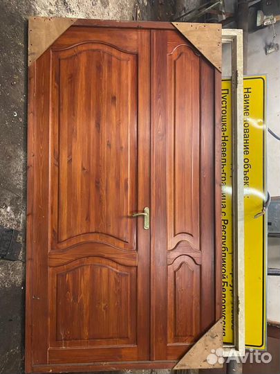 Дверь двойная