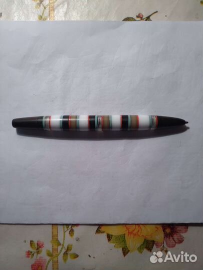 Шариковая ручка