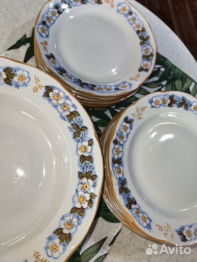 Тарелки Рижского фарфорового завод