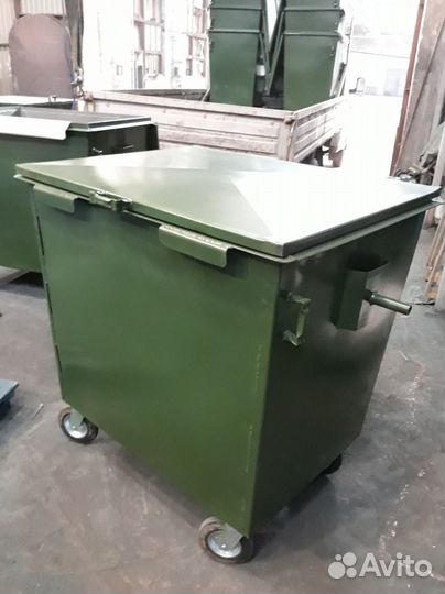 Мусорный контейнер