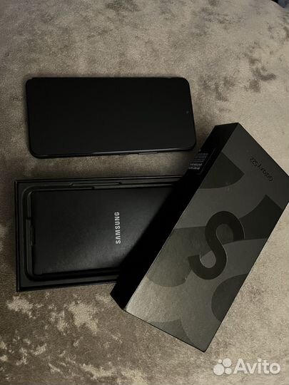 Samsung Galaxy S22, 8/128 ГБ