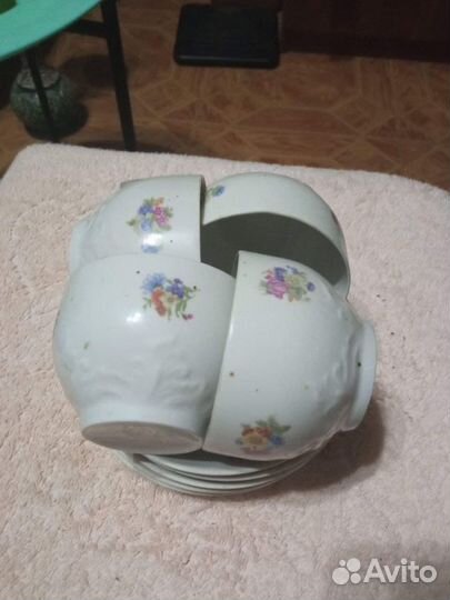 Красивый легкий сервиз фарфор