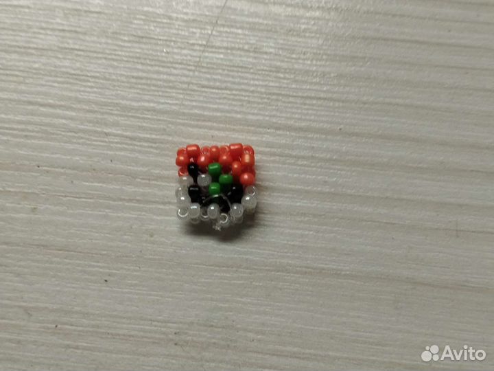 Фигурка из бисера филладельфия