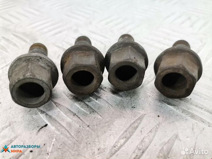 Болт колесный Dacia Dokker 2016 701601139B