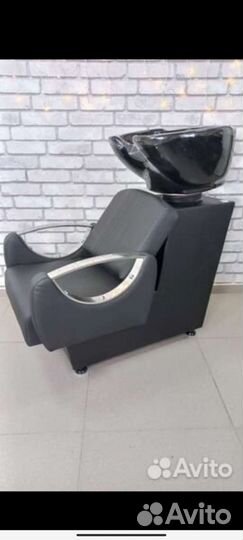 Парикмахерское кресло