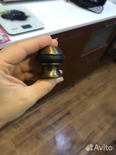 Стоппер для двери